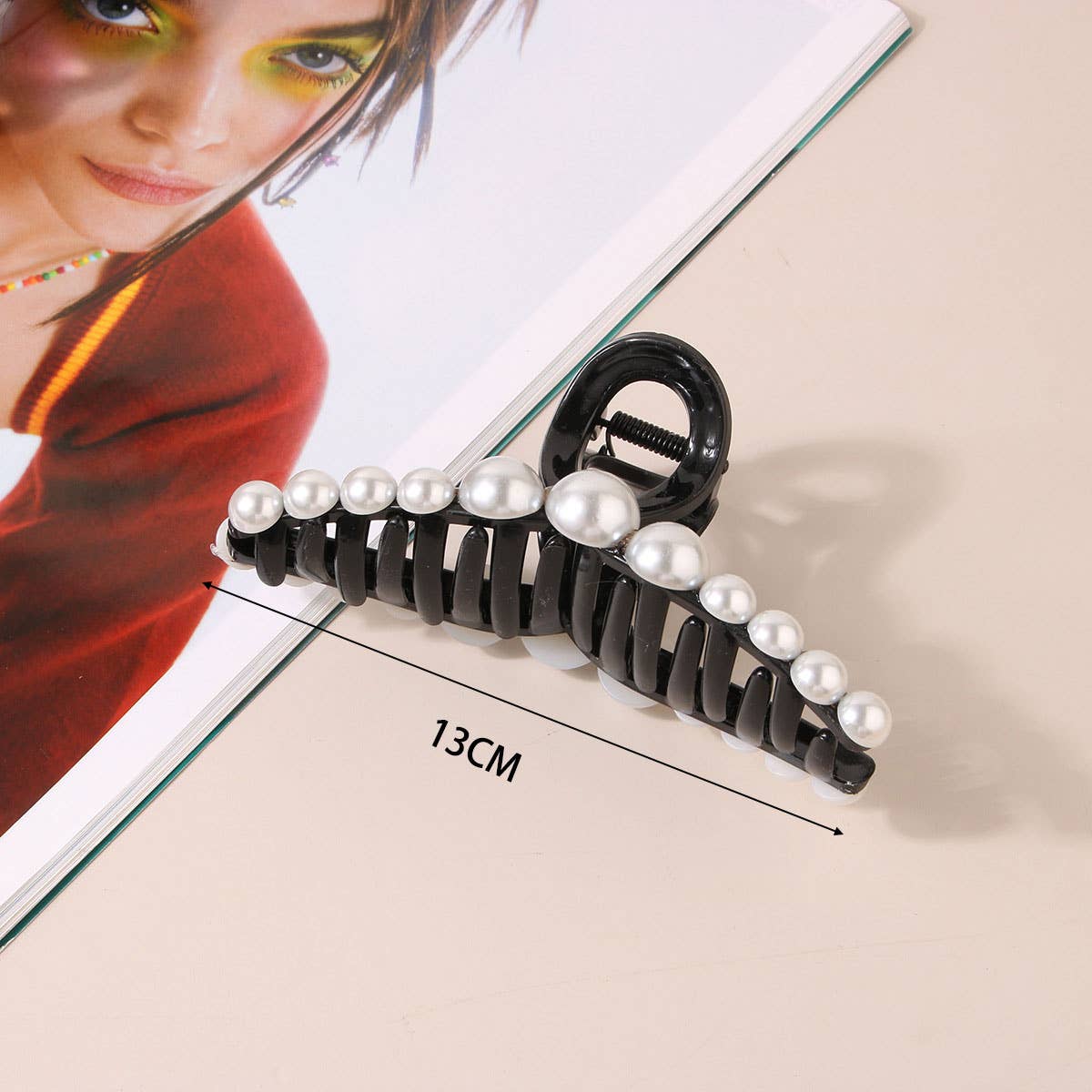 Pearl Acrylic Hair Claw Clip