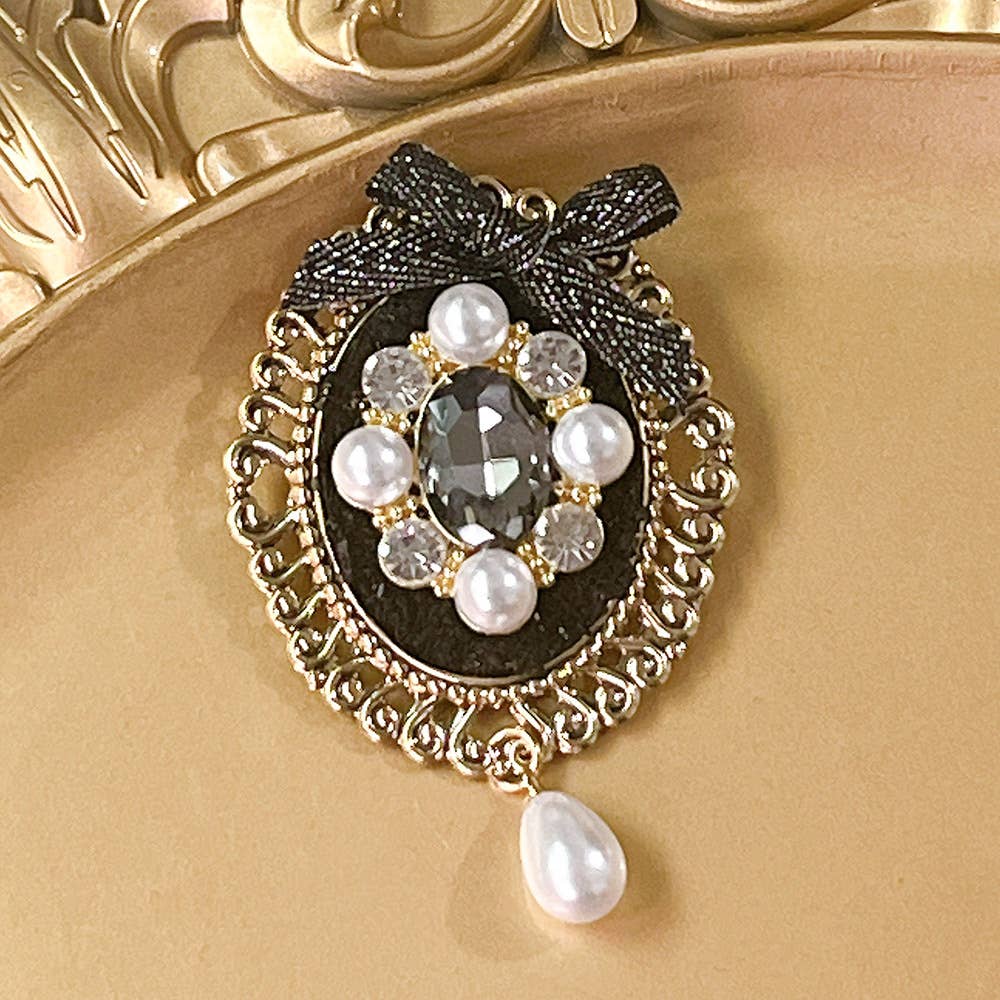 Elegant Black Bow Pearl & Crystal Decorated Brooch: A